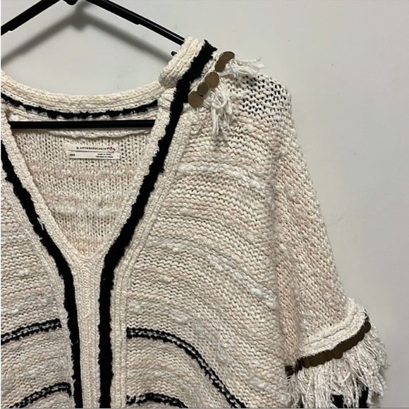 Anthropologie Margot fringe poncho sweater - Picture 6 of 16